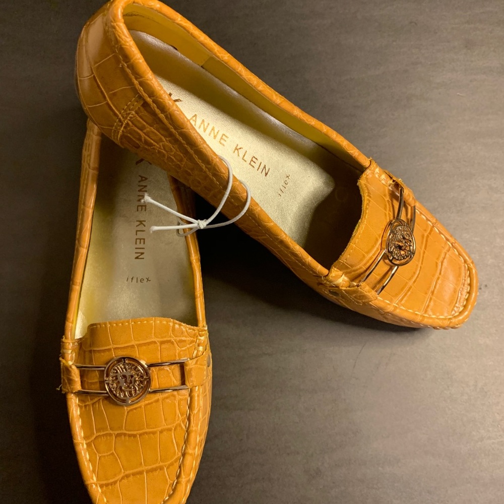 Anne Klein iflex loafers